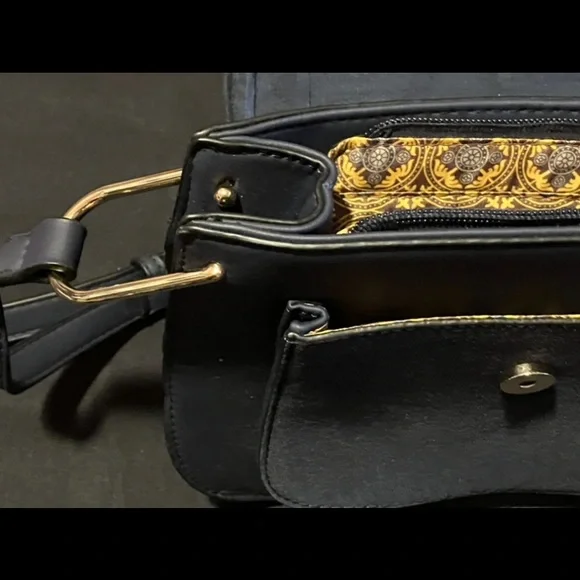 Genuine blue leather designer purse. New and gorgeous - Picture 3 of 5